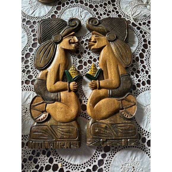 2 Vintage Hand Carved Wood Wall Hanging set Honduras  folk art figures plaques - Picture 7 of 14